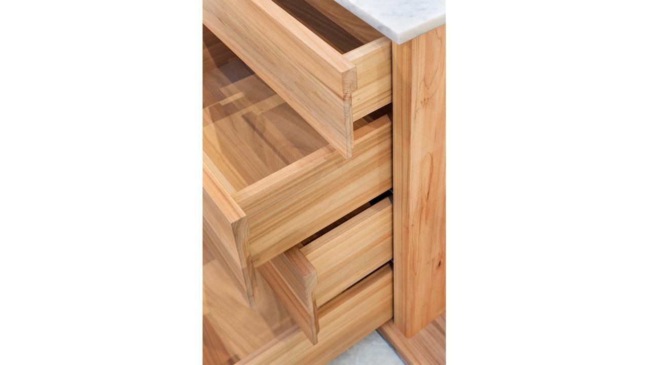 American willow drawers