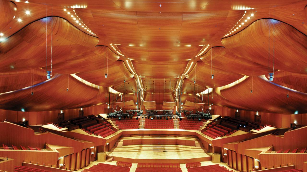 Rome-Auditorium_Renzo-Piano_American-cherry_1_carousel.jpg