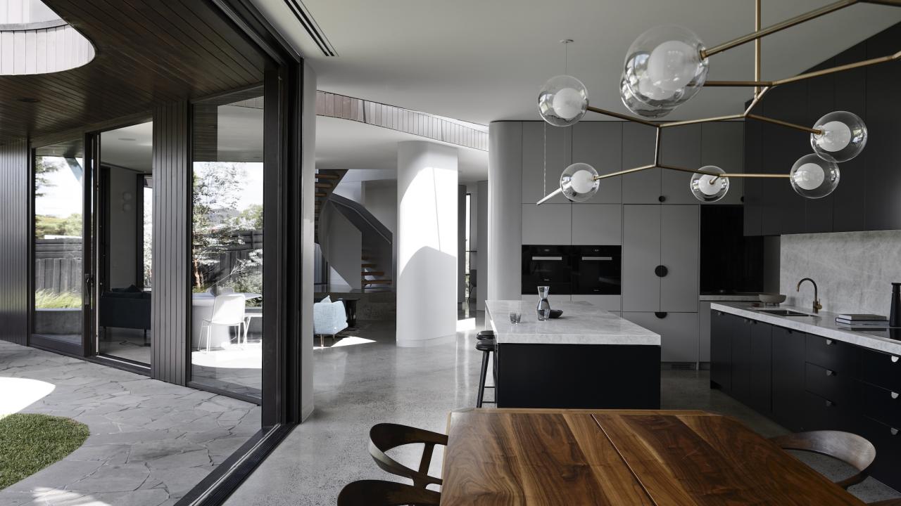 AUHAUS_ViewCt0301 carousel.jpg