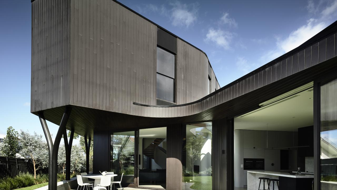 AUHAUS_ViewCt59850 carousel.jpg