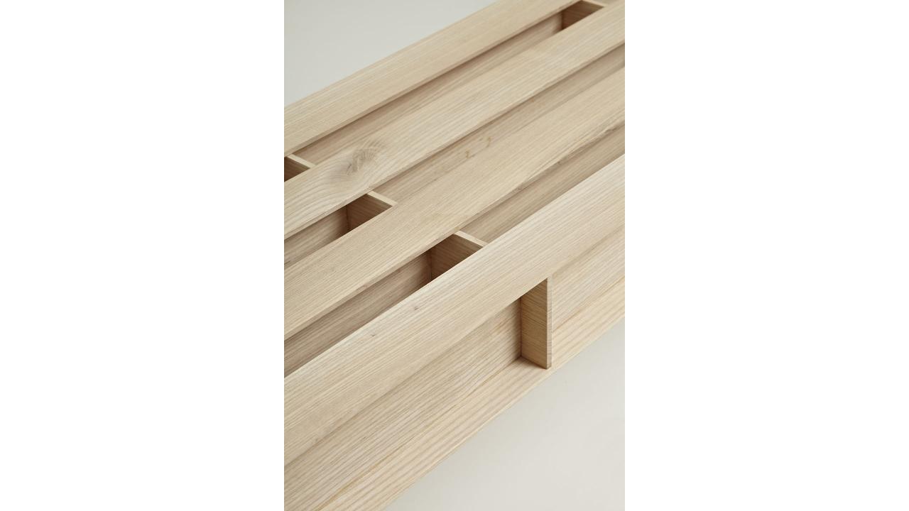 Out of the Woods – Beeeench