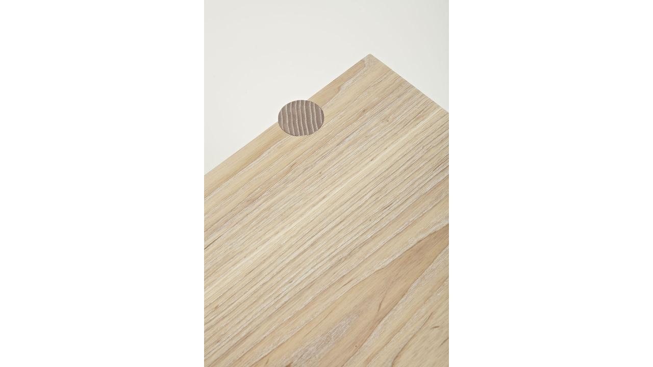 Out of the Woods – Num 4