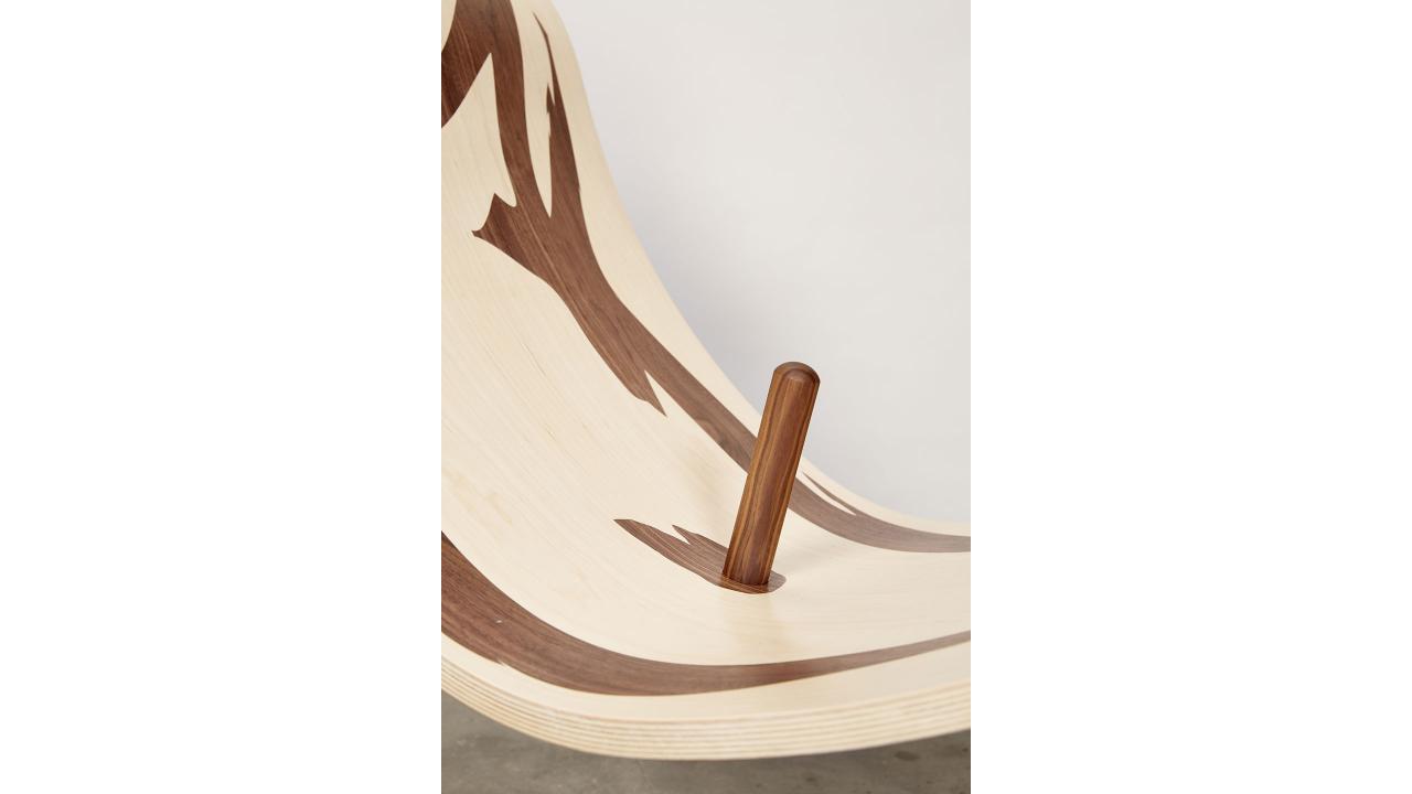 The Wish List – The Hole Chair 