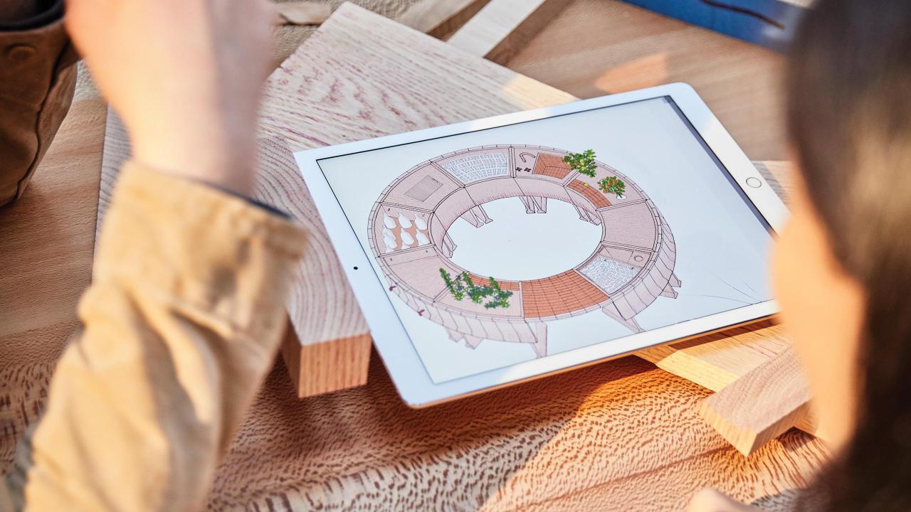 Blushing Bar Design process