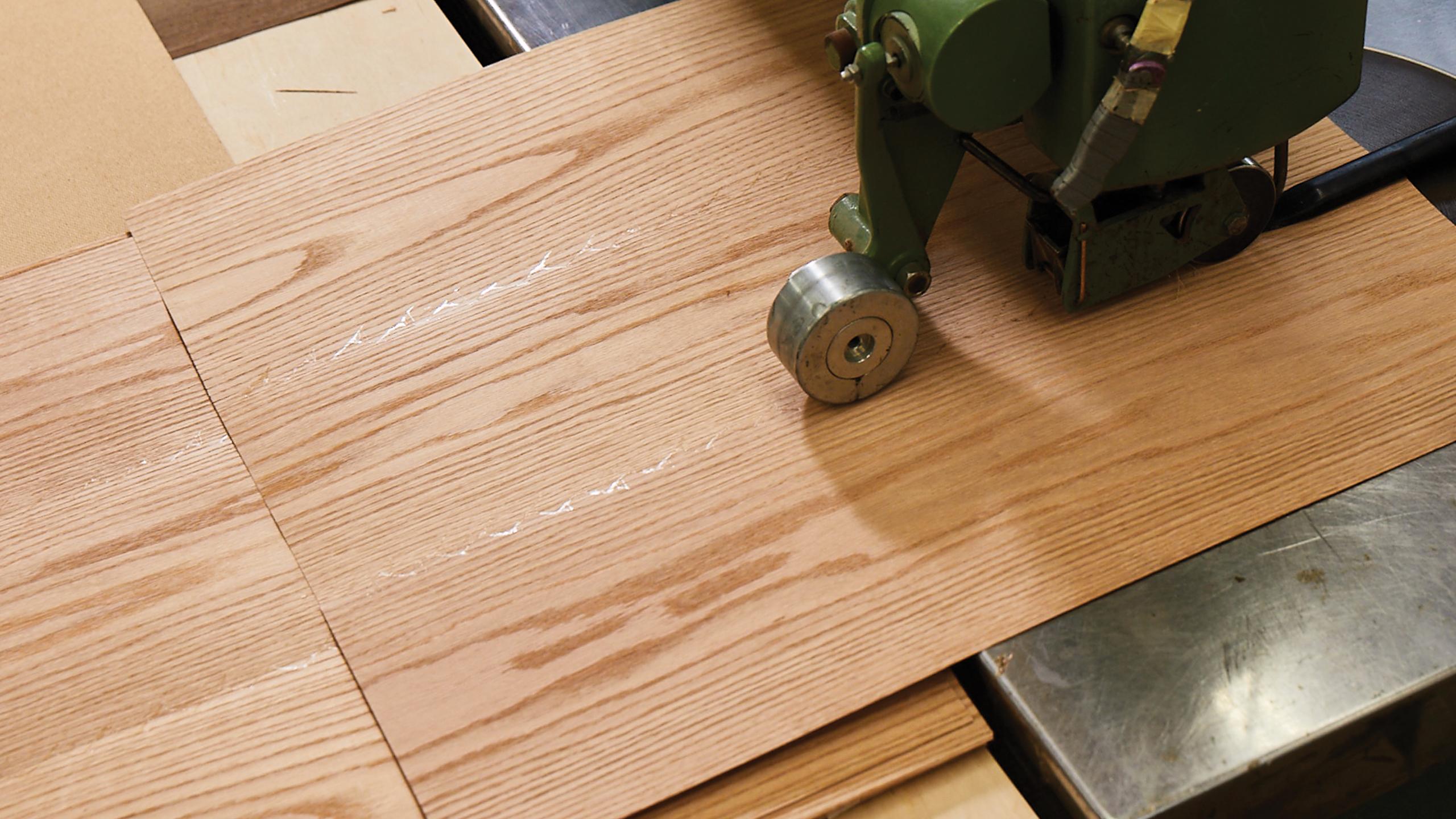 Musical_shelf_making_close-up_carousel_image2.jpg