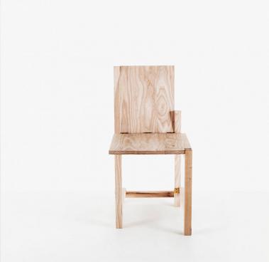 Folded-Chair_Matsumoto_Ash-Walnut_credit-Petr-Krejci-(6)_thumb.jpg